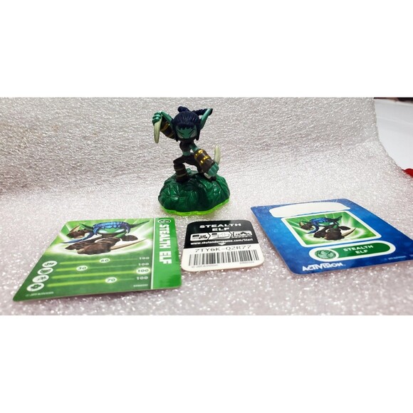 Skylander Spyro's Adventure Stealth Elf Figure With Card & Sticker - Picture 6 of 11